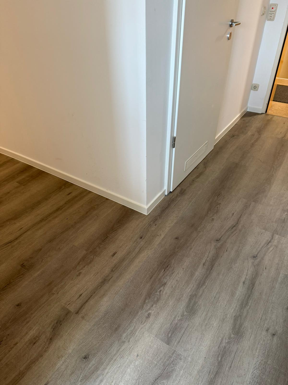 Parkett- & Bodenverlegung & Fugen