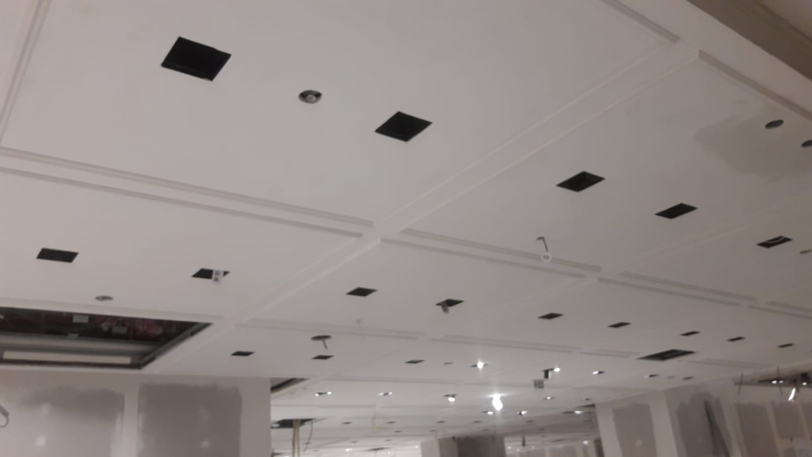 Trockenbau (inkl. Gipskarton, Abhängungen)